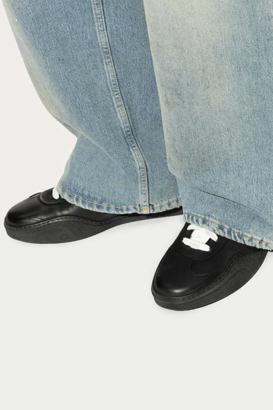 Acne Studios BLACK Sports shoes