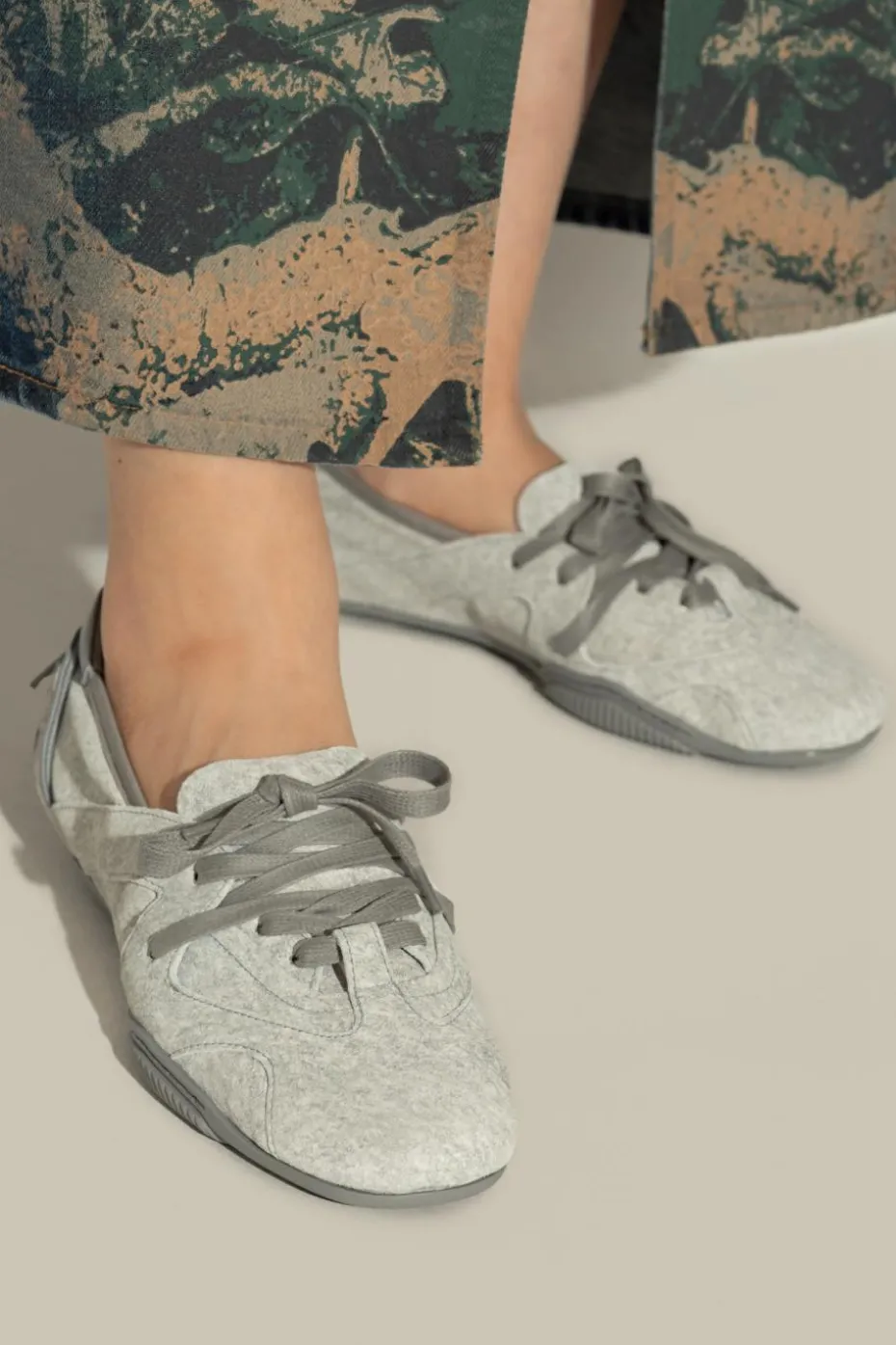Acne Studios GREY Sports shoes