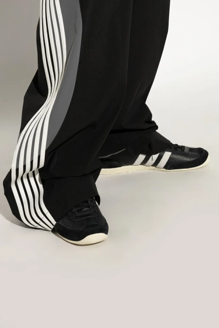 ADIDAS Originals BLACK Sneakers Japan W