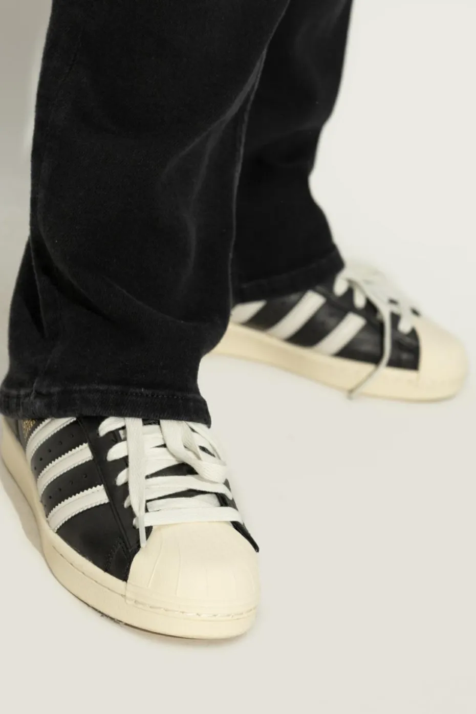 ADIDAS Originals BLACK "SUPERSTAR VINTAGE" sports shoes