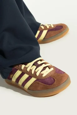 ADIDAS Originals BURGUNDY Sneakers ‘Gazelle’