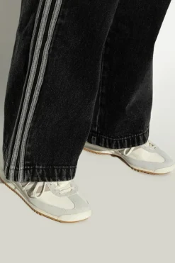ADIDAS Originals cream Sports Shoes "SL 72 0G W"