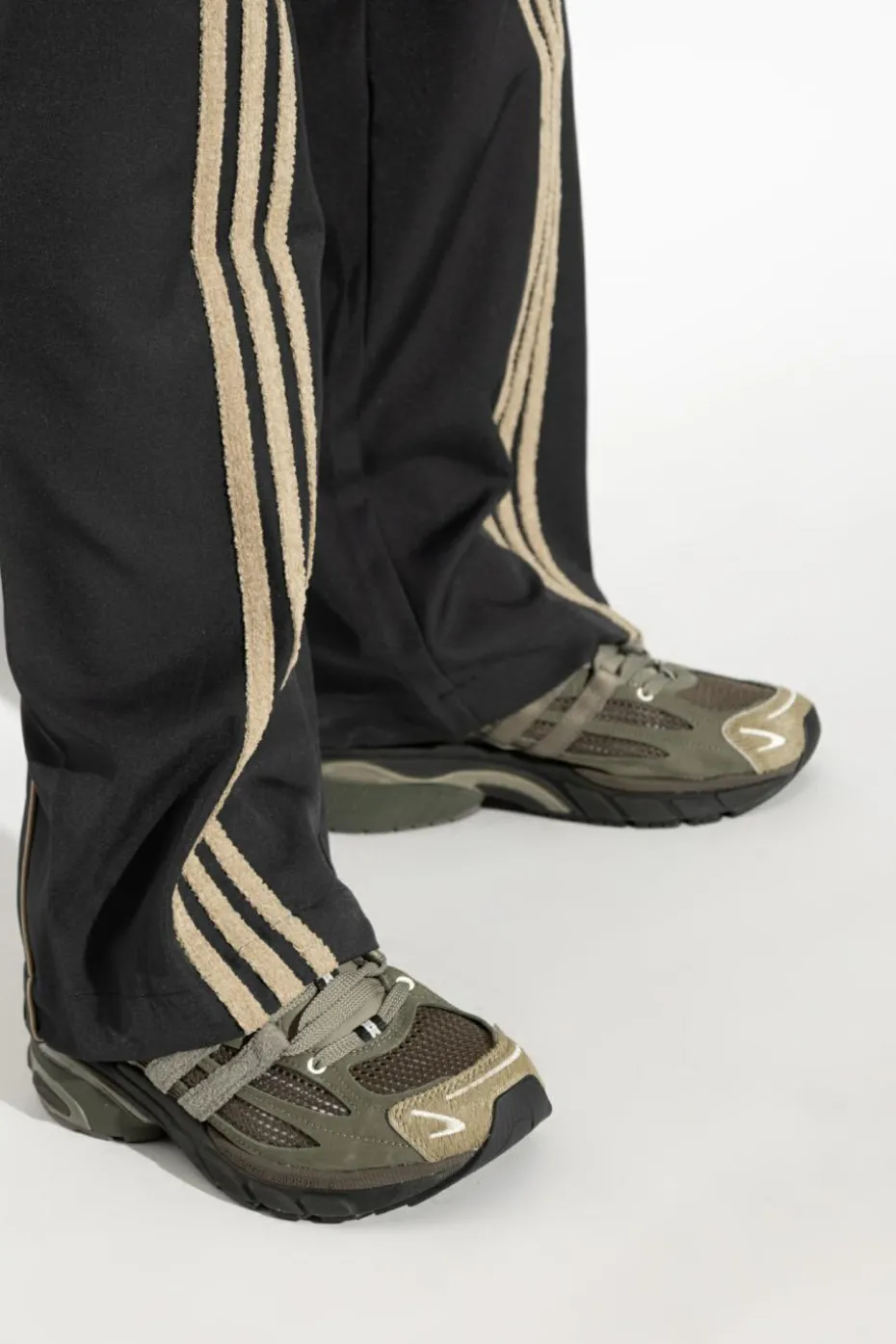 ADIDAS Originals GREEN adidas x SFTM