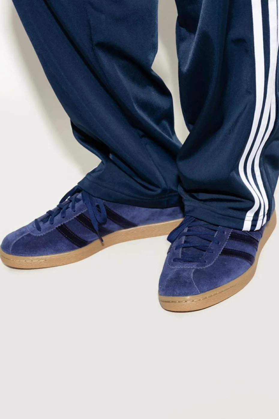 ADIDAS Originals NAVY BLUE Sports shoes `TOBACCO`