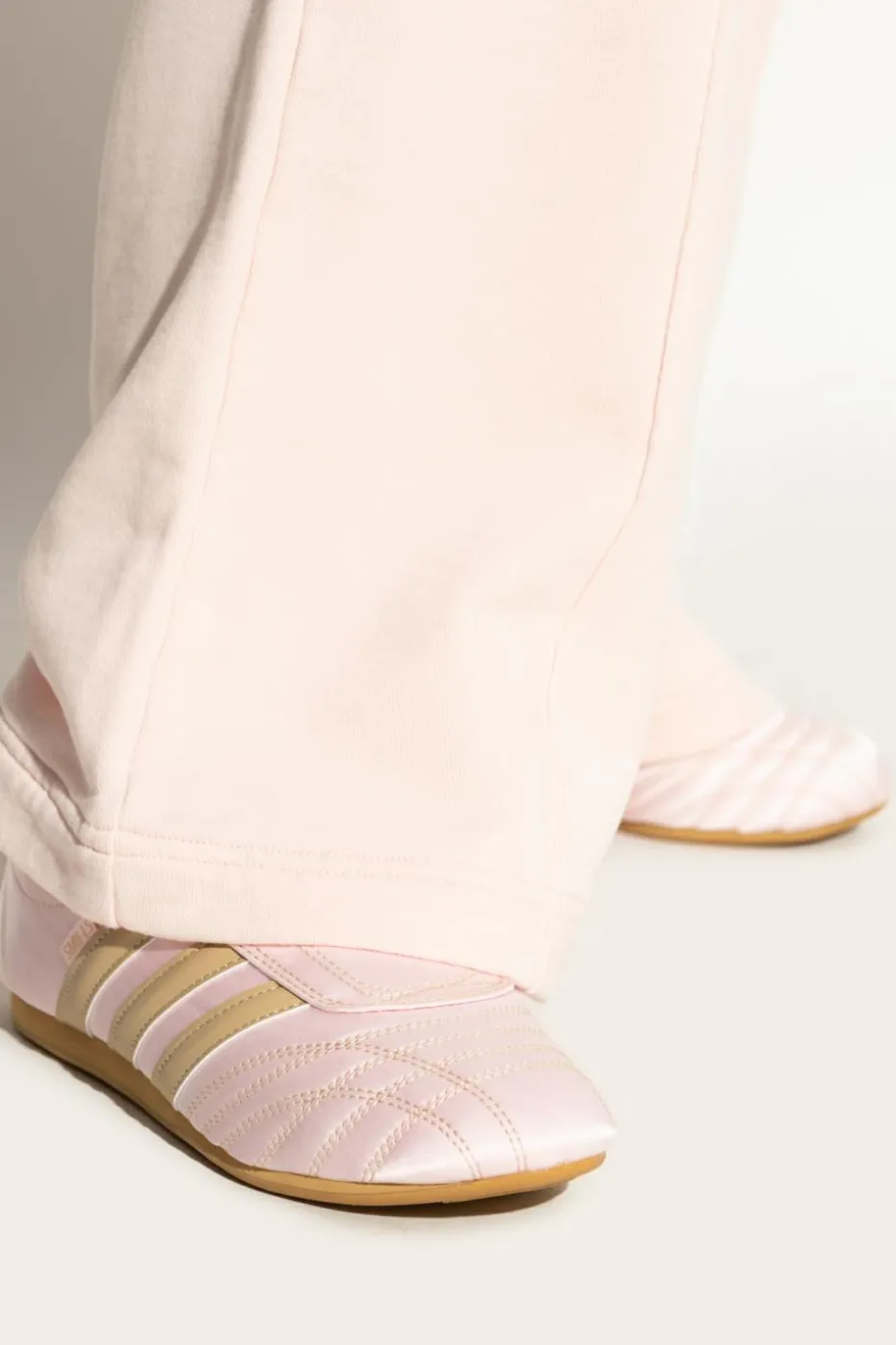 ADIDAS Originals PINK Sports shoes `TAEKWONDO`