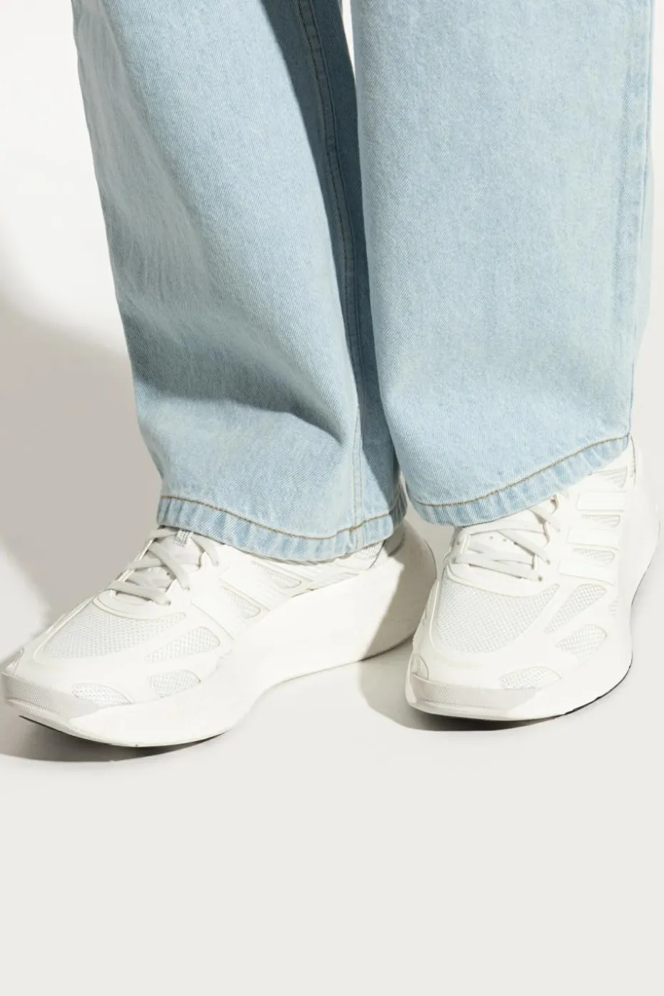 ADIDAS Originals WHITE Sneakers ADIZERO ARUKU