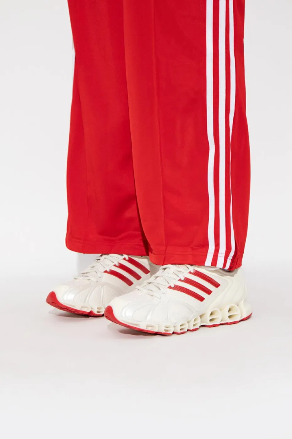 ADIDAS Originals WHITE Sports shoes "MEGA CHOSTRIDE W"
