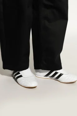 ADIDAS Originals WHITE Sports shoes Taekwondo