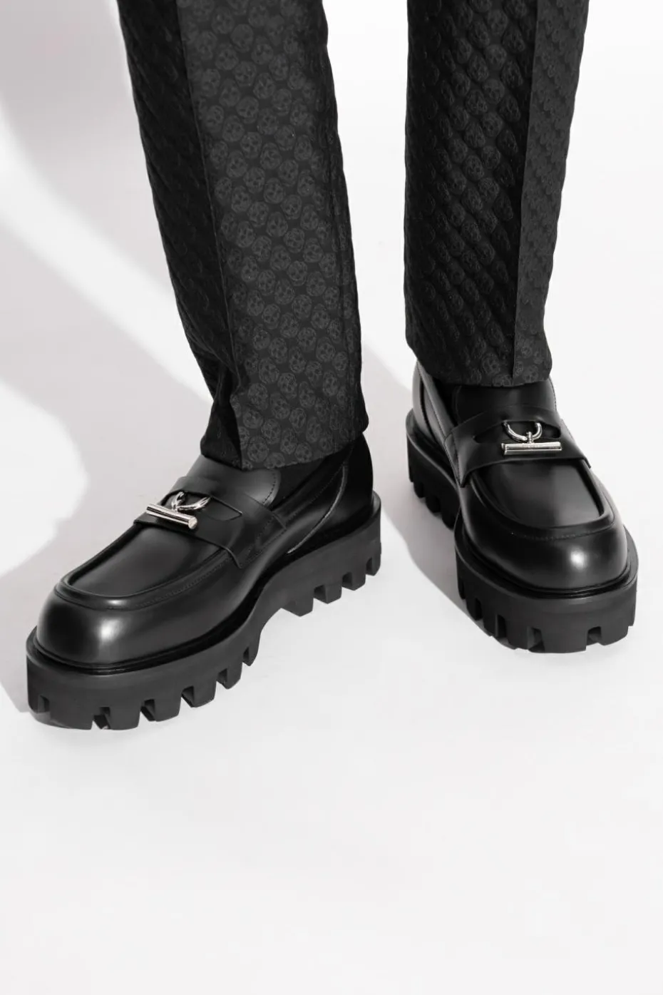 Alexander McQueen BLACK Loafers on a platform