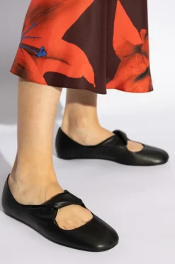 Alexander McQueen BLACK Leather shoes