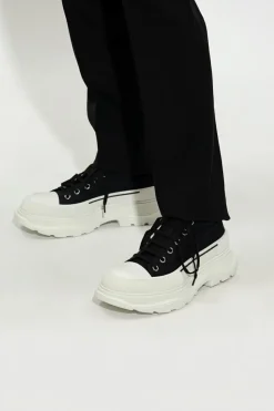 Alexander McQueen BLACK Sneakers with logo print