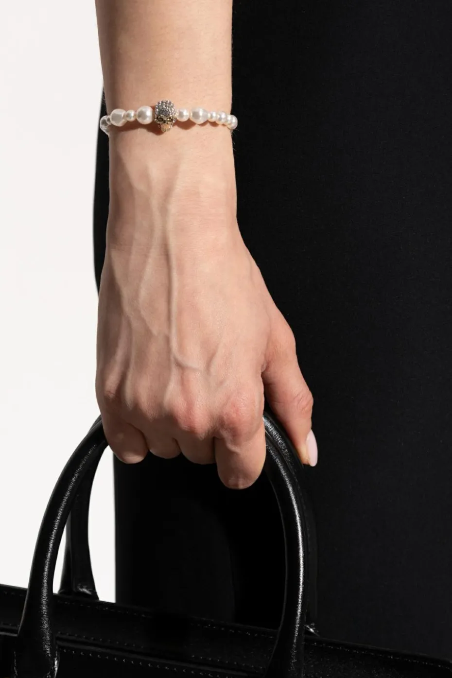 Alexander McQueen GOLD Adjustable bracelet with shimmering crystals