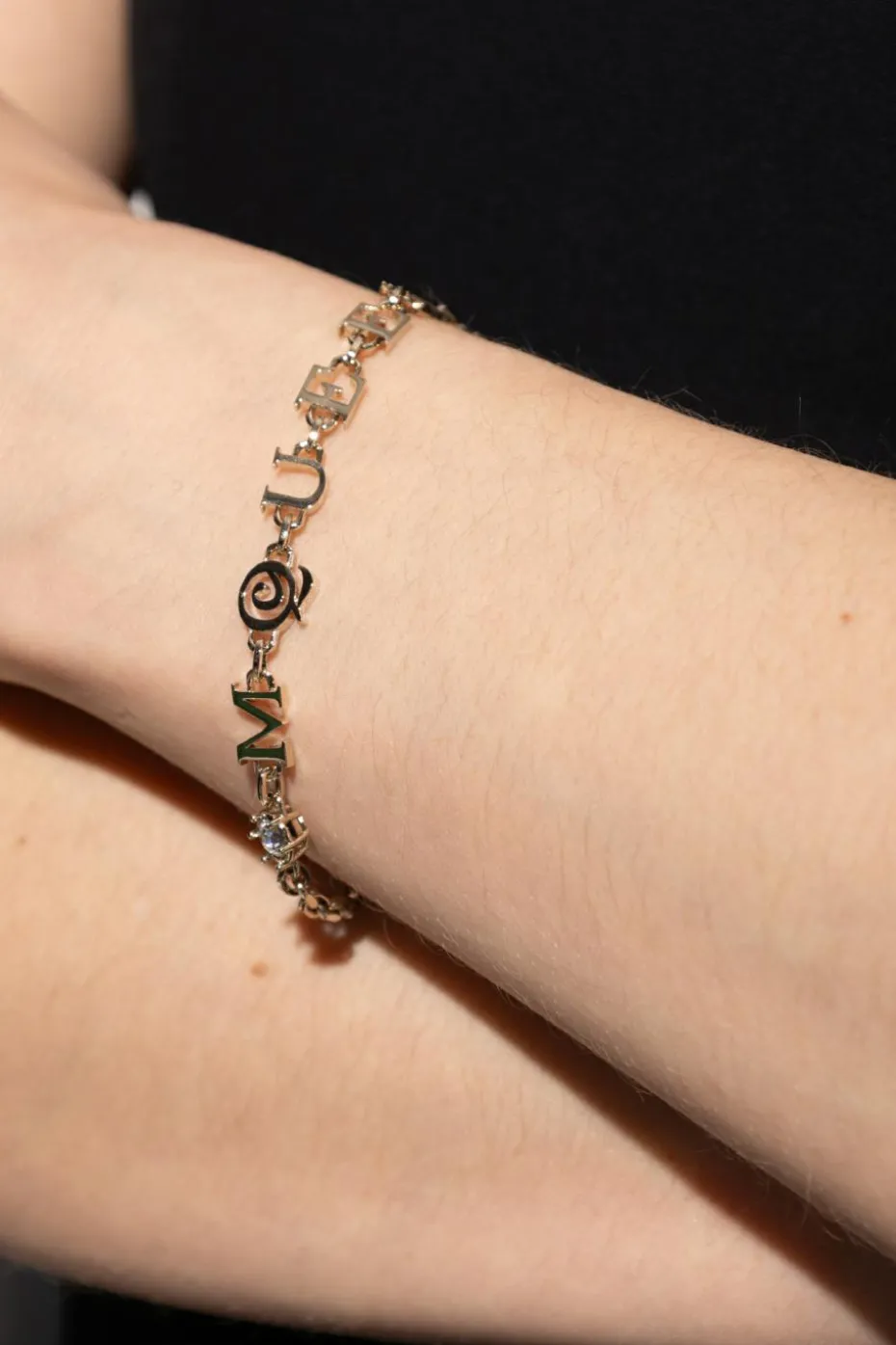 Alexander McQueen GOLD Bracelet with shimmering crystals