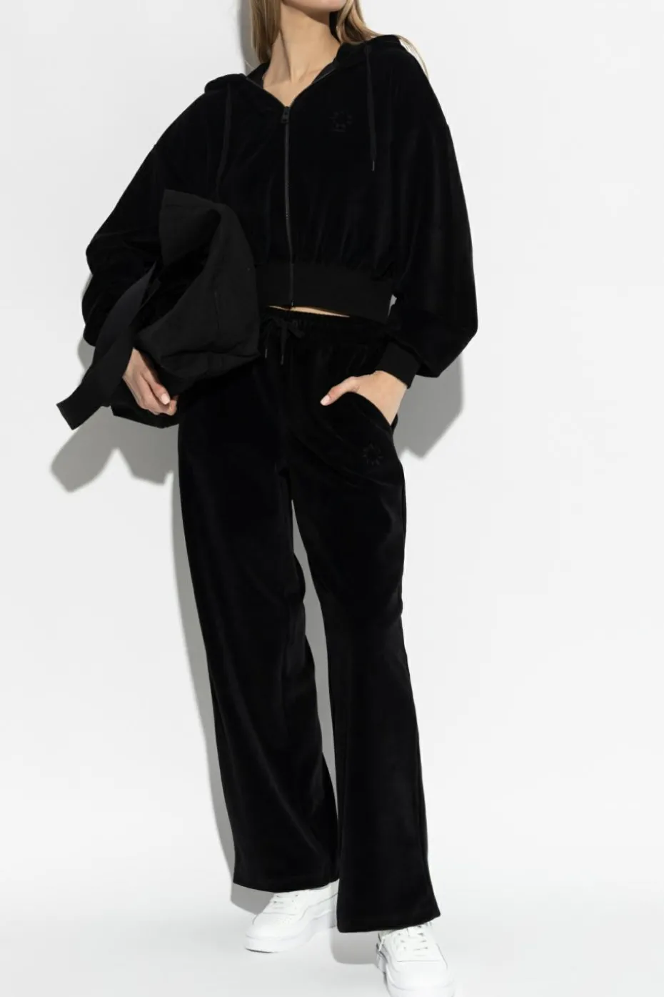 AllSaints BLACK Velour joggers Vin