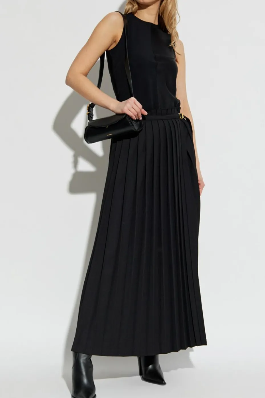 Ami Alexandre Mattiussi BLACK Top with stitching