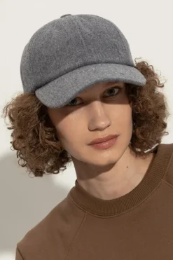 Ami Alexandre Mattiussi GREY Baseball cap