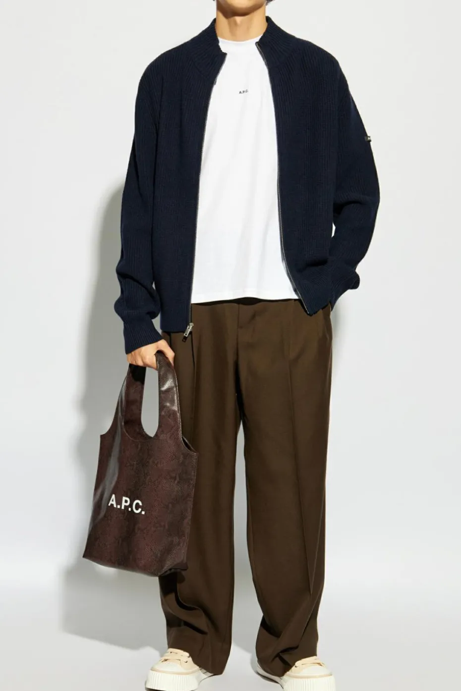 A.P.C. WHITE T-shirt `Boxy`