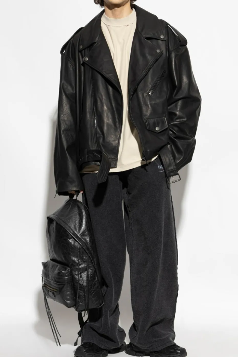 Balenciaga BLACK Leather jacket with a loose fit