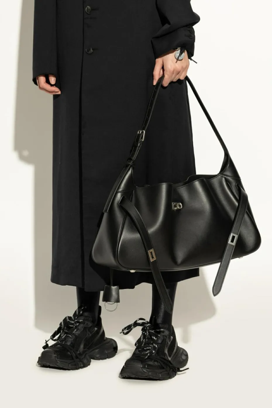 Balenciaga BLACK Shoulder bag Bel Air Medium