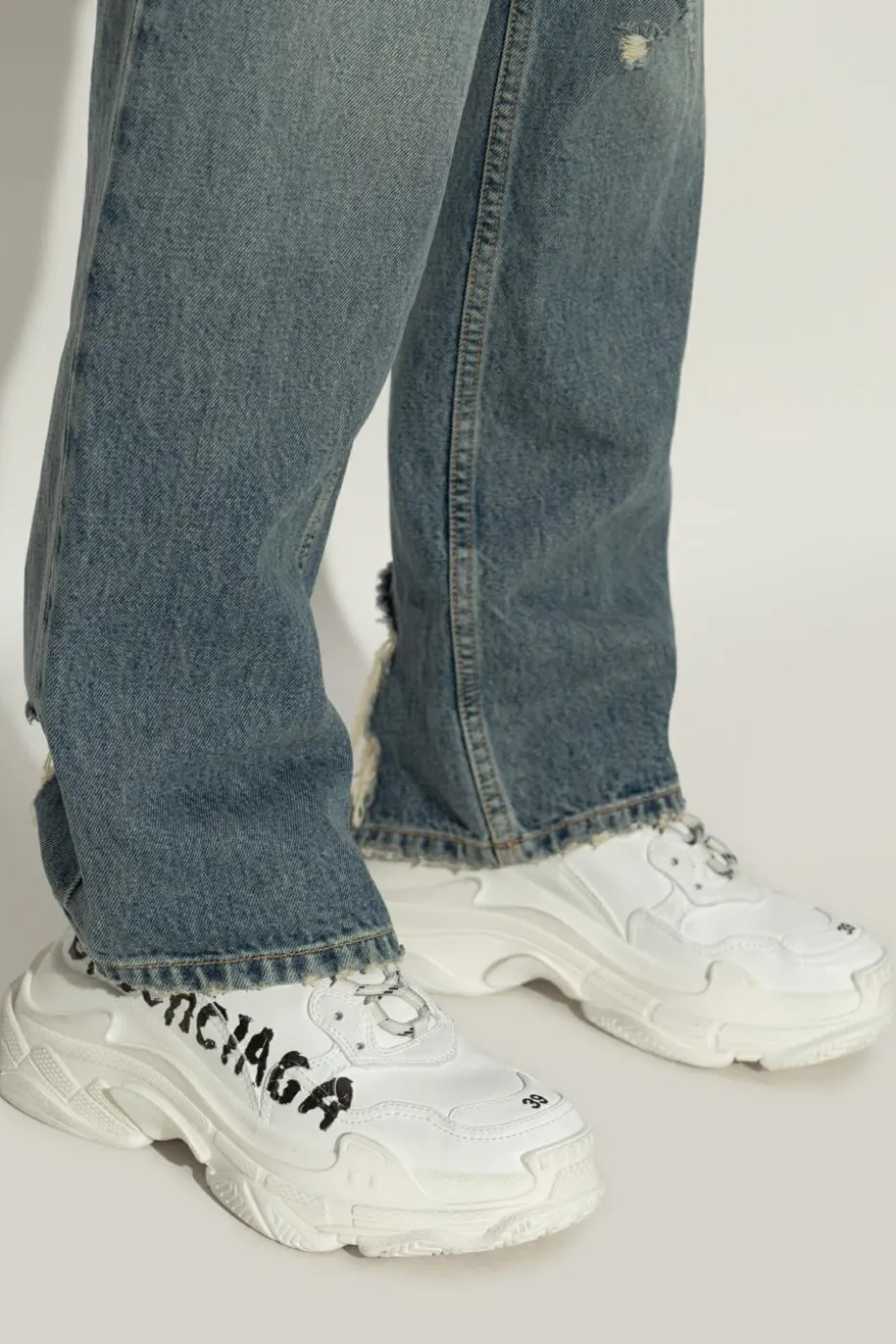 Balenciaga WHITE ‘TRIPLES S’ sneakers