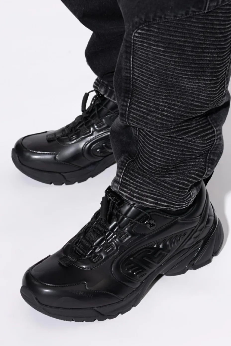 Balmain BLACK Sneakers made from eco-leather
