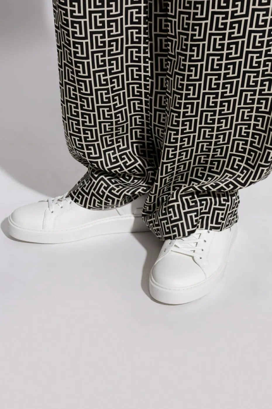 Balmain WHITE Sports shoes "B-Court"