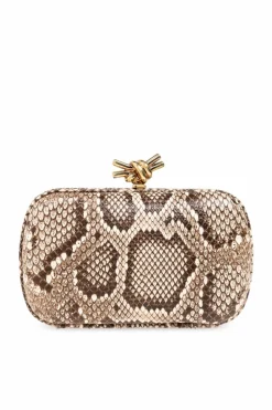 Bottega Veneta beige āKnott Smallā Clutch