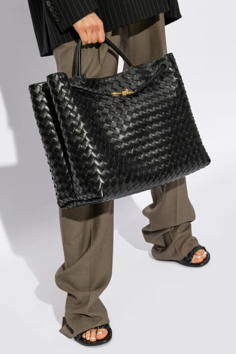 Bottega Veneta BLACK ‘Andiamo Large’ shopper bag