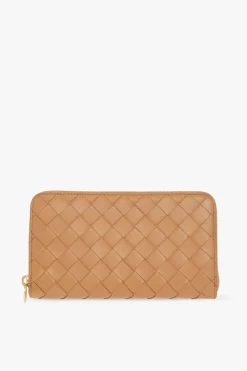 Bottega Veneta BROWN Wallet with āIntrecciatoā weave