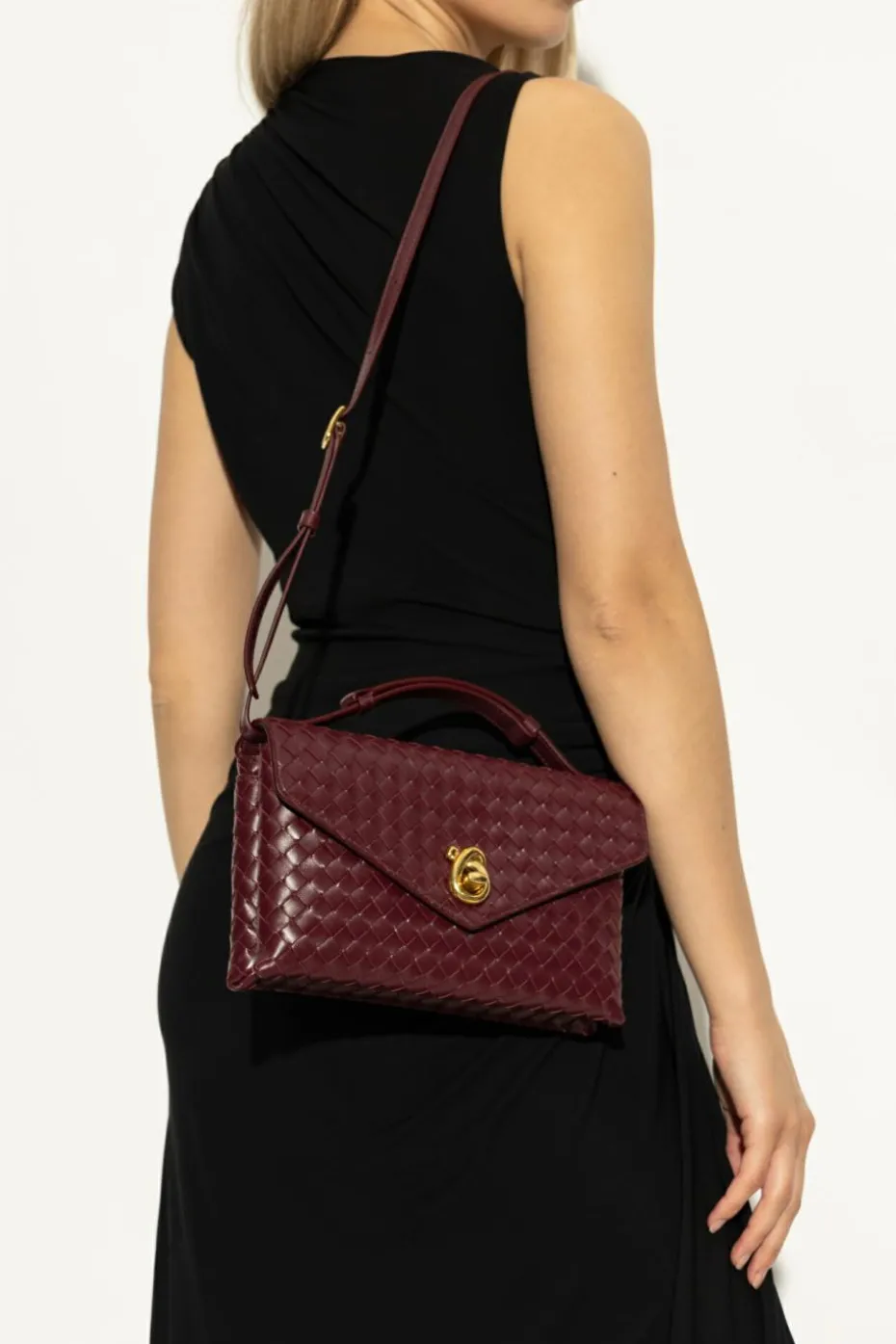 Bottega Veneta BURGUNDY Handbag `Knot Lock`