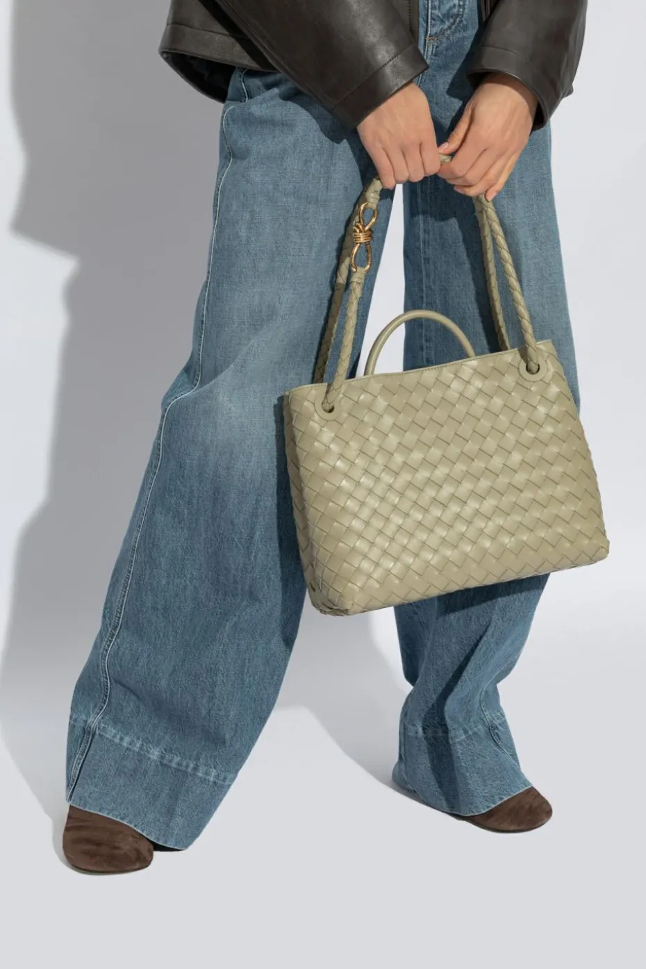 Bottega Veneta GREEN ‘Andiamo Medium’ Shoulder Bag