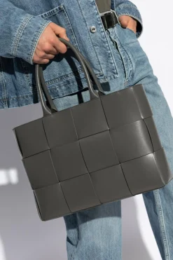 Bottega Veneta GREY Bag 'Medium Arco' in 'shopper' style