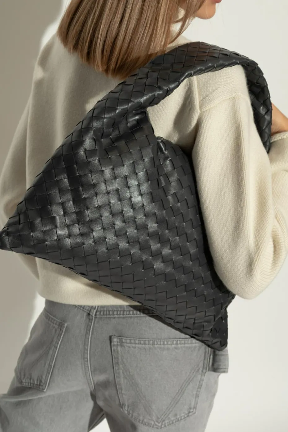 Bottega Veneta NAVY BLUE Handbag Andiamo Small