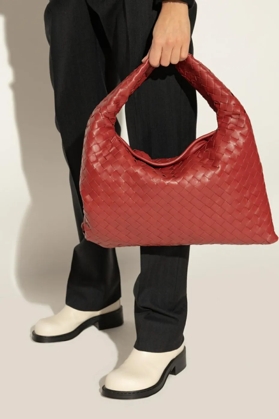 Bottega Veneta RED Handbag Hop