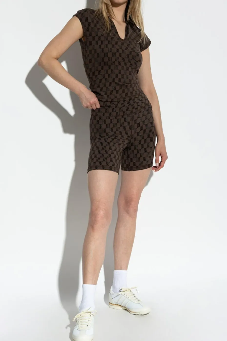 By Malene Birger BROWN Short leggings "Siola"