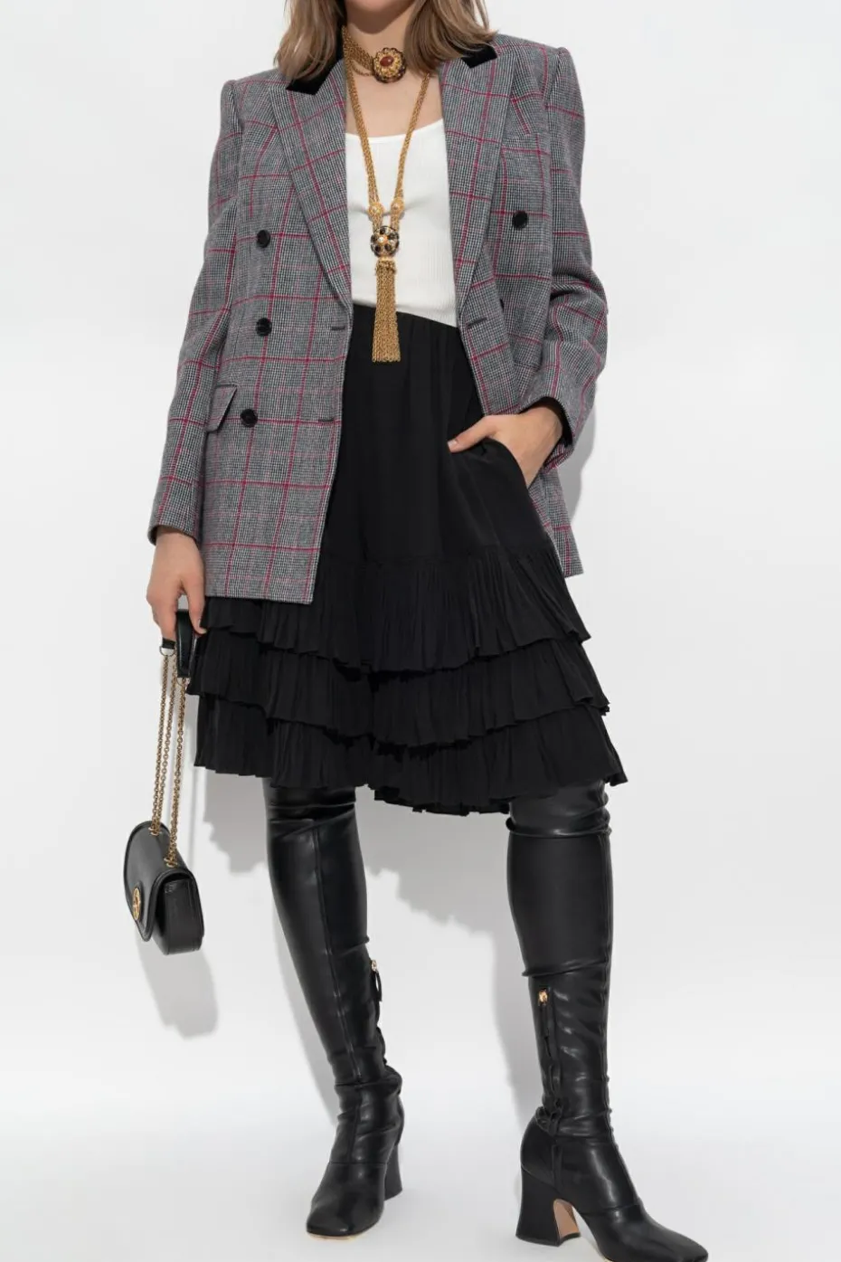 Chloé BLACK Silk shorts with ruffles