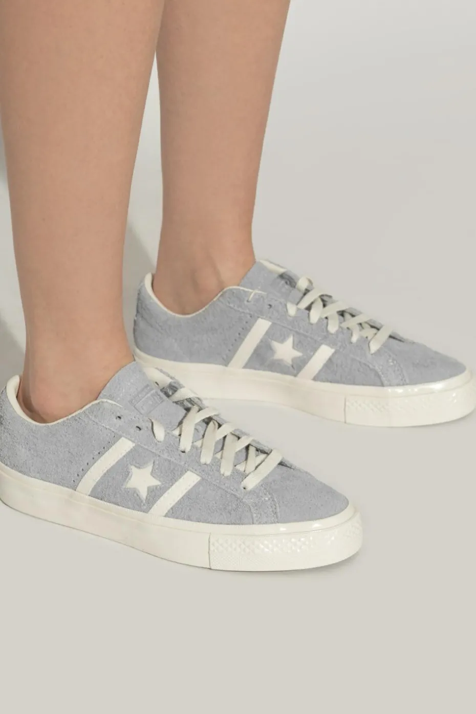 Converse BLUE Sneakers ‘One Star Academy Pro’