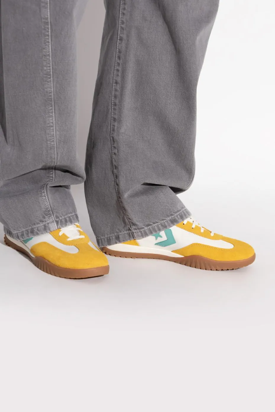 Converse YELLOW Sports shoes "Run Star Trainer OX"