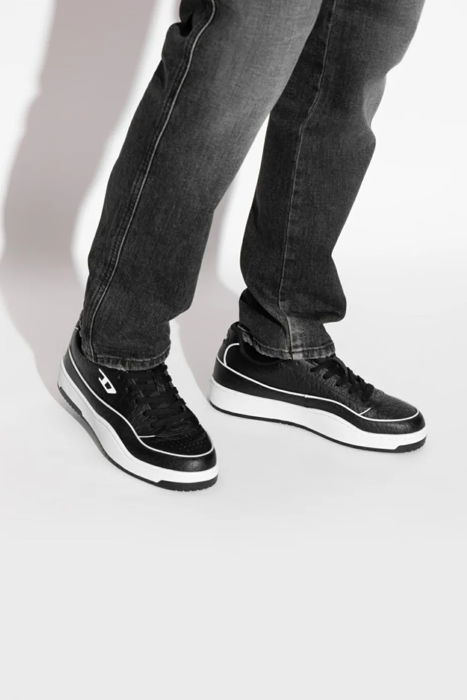 Diesel BLACK Sports shoes `S-TRACKER-D LOW`