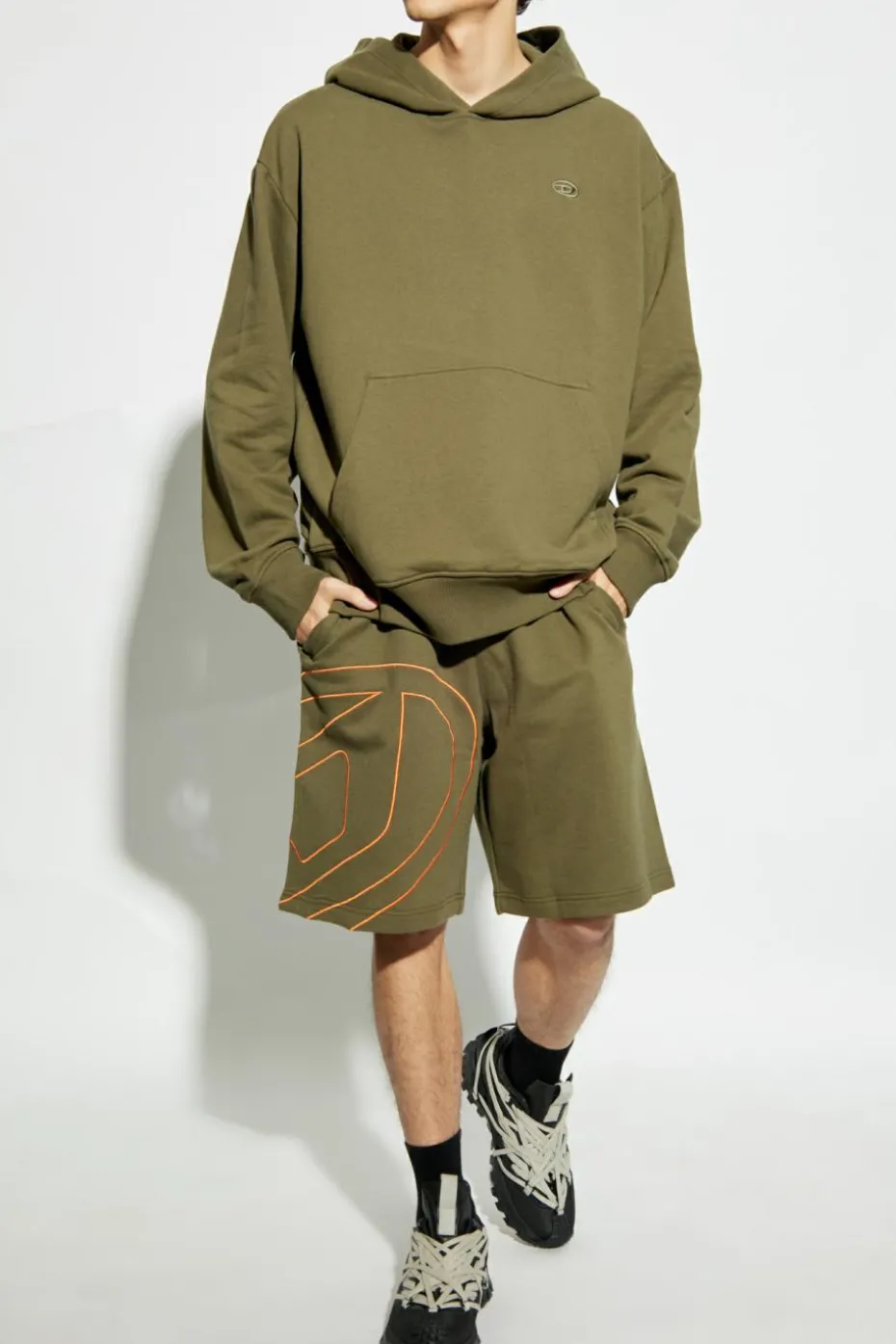 Diesel GREEN Shorts P-CROW-MEGOVAL