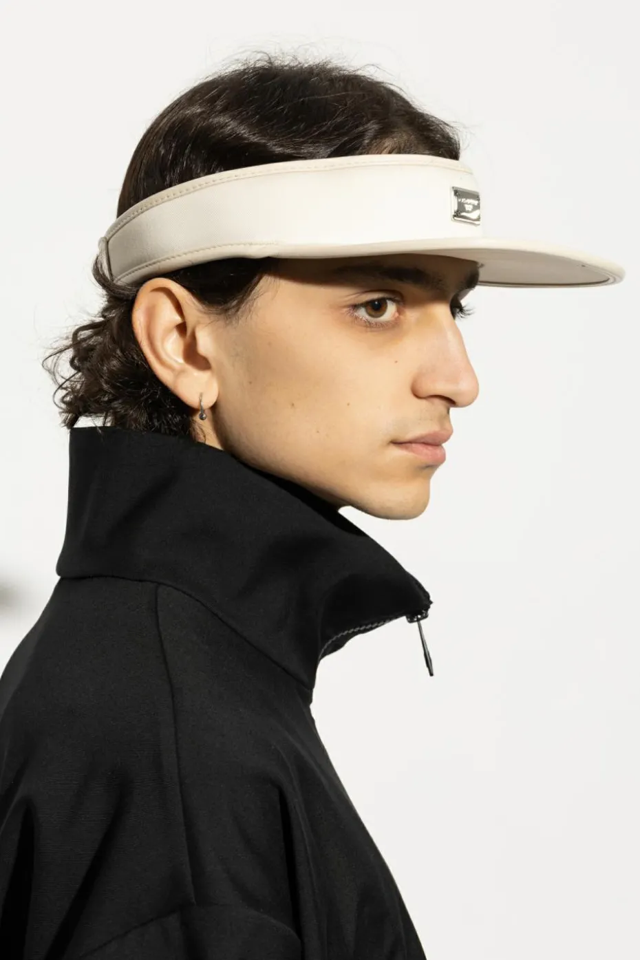 Dolce & Gabbana cream Visor with appliqué with engraved logo