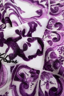 Dolce & Gabbana PURPLE Bath towel with "Majolica" print