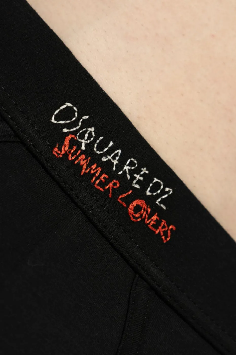 Dsquared2 BLACK Slipy capsule "Summer Lovers"