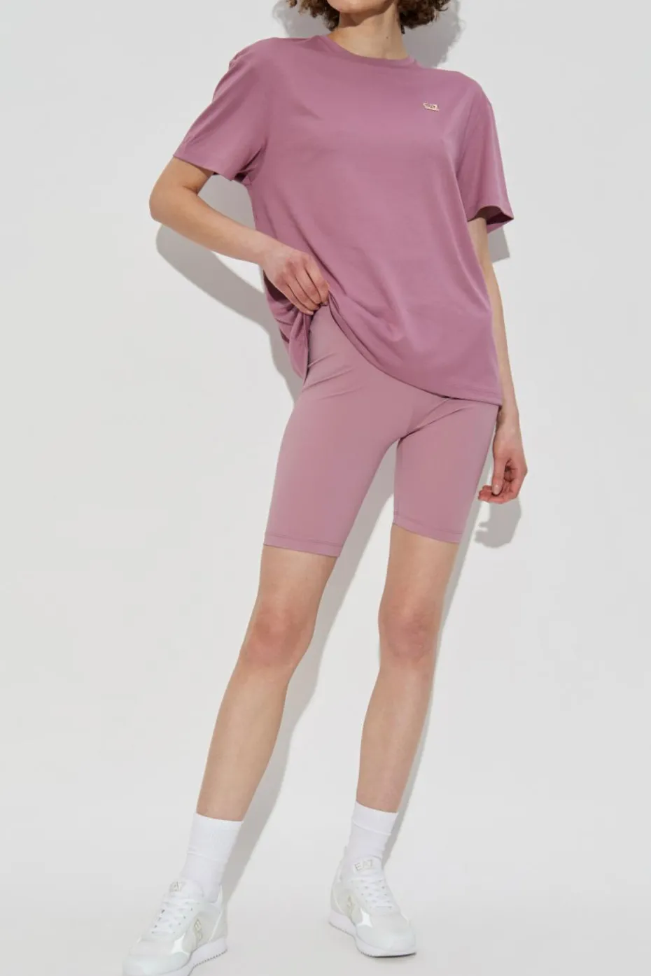 EA7 Emporio Armani PINK T-shirt with an appliqué in the shape of a logo