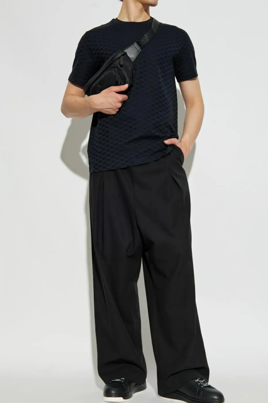 Emporio Armani BLACK T-shirt with logo