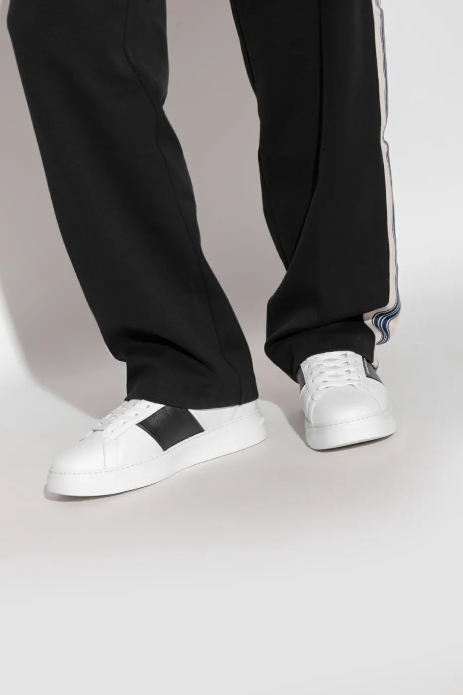 Emporio Armani WHITE Sports shoes with logo