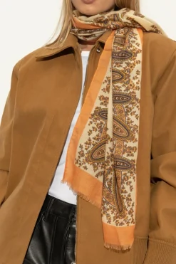 Etro cream Scarf with decorative pattern