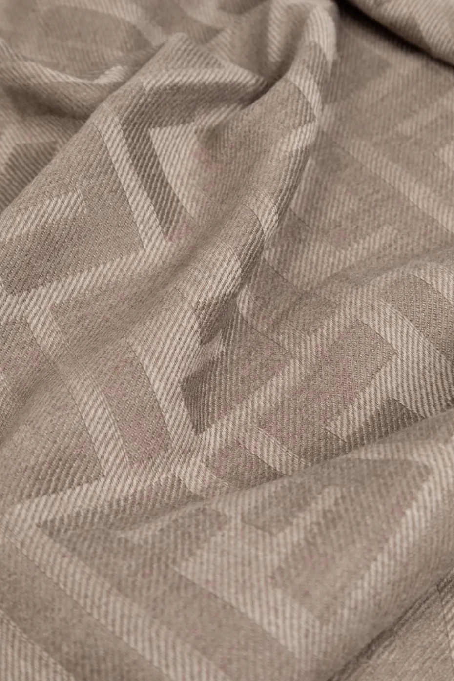 Fendi beige Woolen scarf