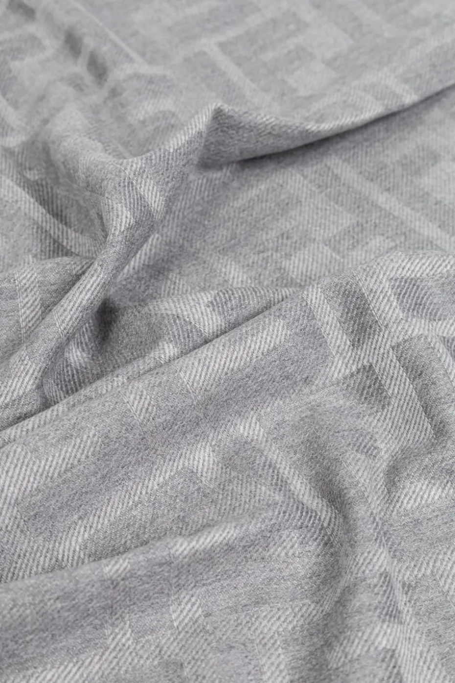 Fendi GREY Wool scarf
