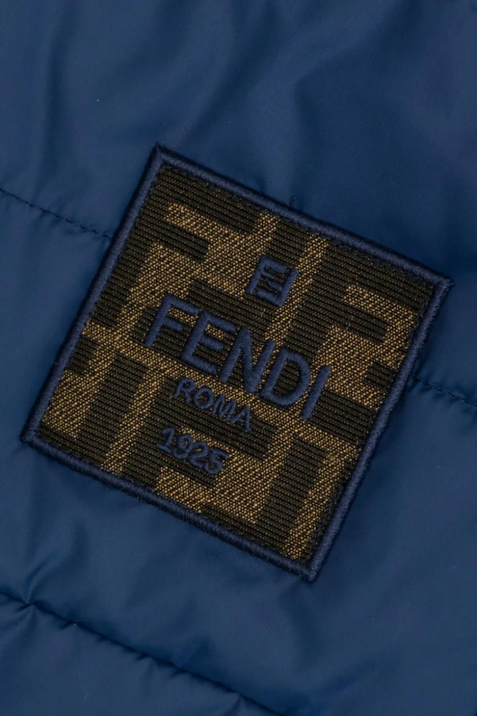 Fendi Kids NAVY BLUE Insulated jacket with logo patch